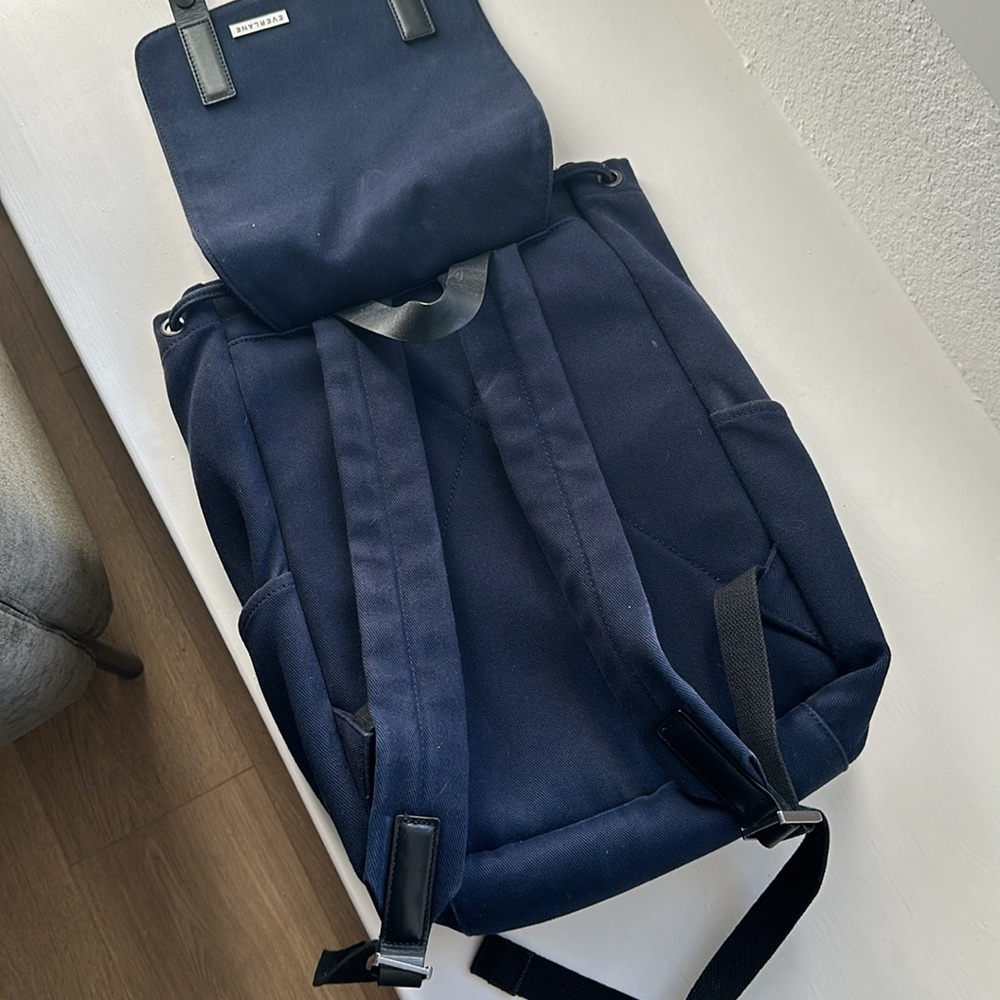 Everlane Modern Snap Backpack Navy - Picture 5 of 8